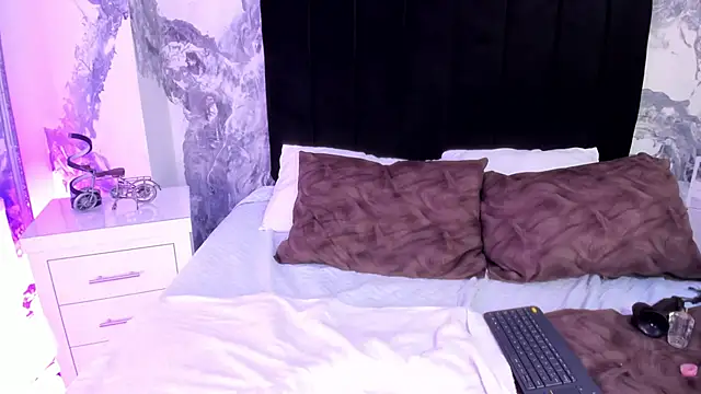 lilithDraven_'s cam snapshot