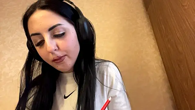 CindyFlowers's cam snapshot