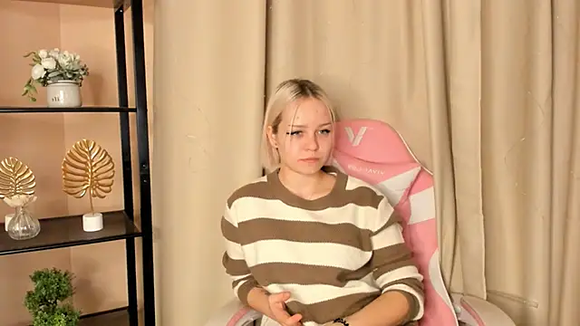 ArdisCiolli's cam snapshot