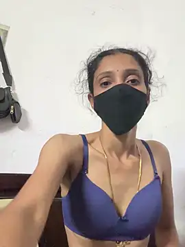 sweetreddy-02's cam snapshot