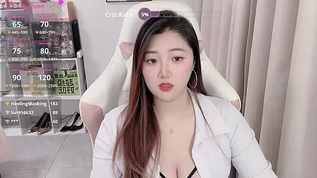 Stars_Elyn live sex cam