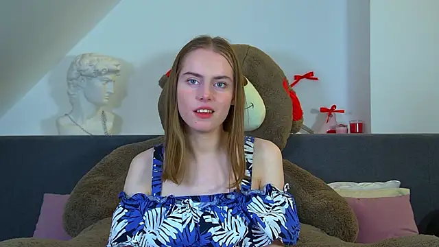 LiliLombroso's cam snapshot