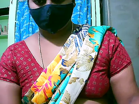 Potti-model-81's cam snapshot