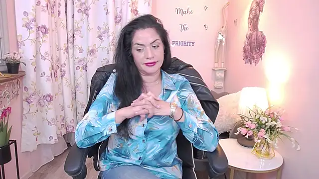 MyLovOne's cam snapshot