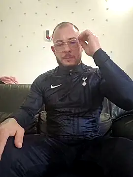 jourdinio13 live sex cam