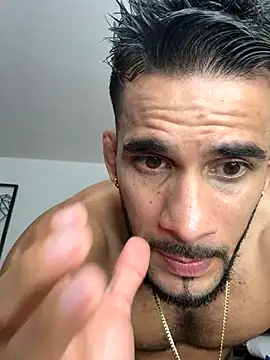 Maximiliano_ford live sex cam