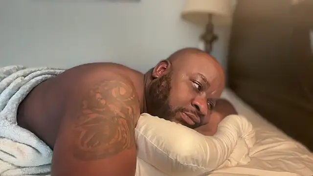 africandickxxl live sex cam