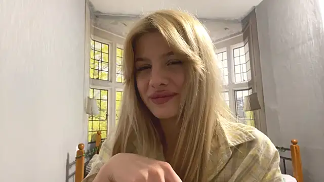 MarielleAdrien live sex cam