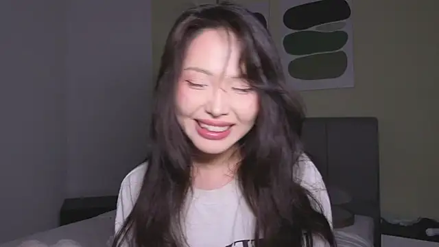 TammiLou live sex cam