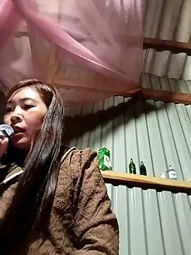 Lolomty's cam snapshot