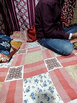 Village_aunty12 live sex cam