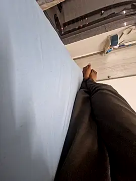 vivanpraj999's cam snapshot