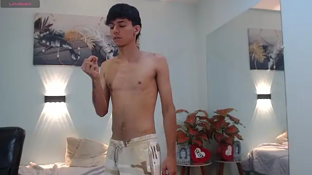 AmethystShadow17 live sex cam