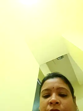 Pompi_Dey's cam snapshot