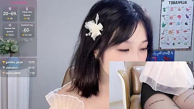 LuckySHI-520's cam snapshot