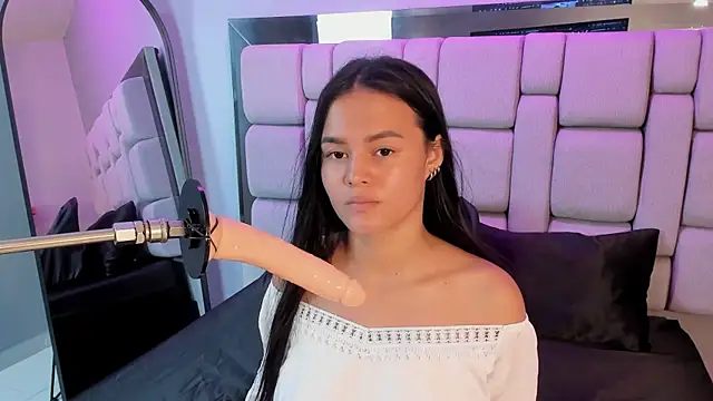 Sara_rhoades's cam snapshot