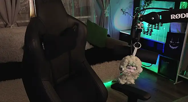 KiraLiLime's cam snapshot