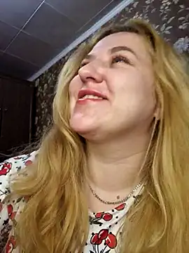 LianaJu's cam snapshot