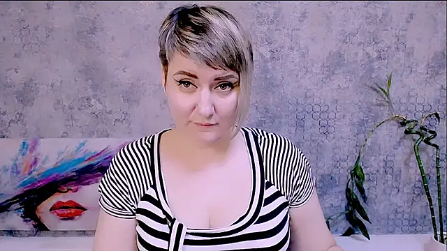 Djullia's cam snapshot