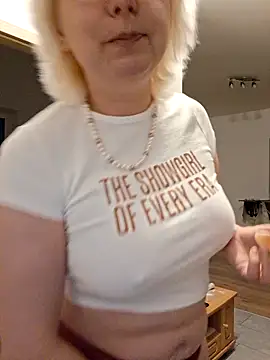 VikaKing's cam snapshot