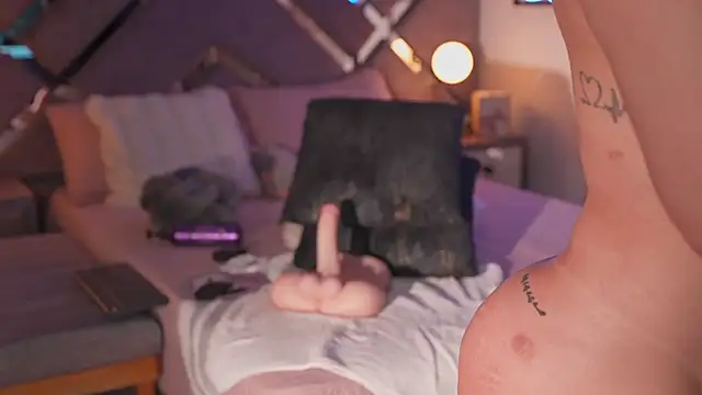 KateOwens live sex cam