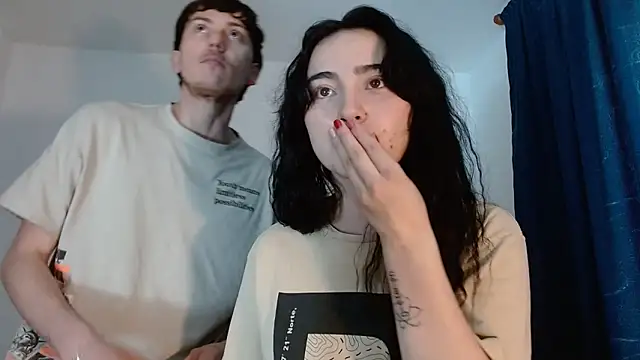 Damian_n_Maya's web cam