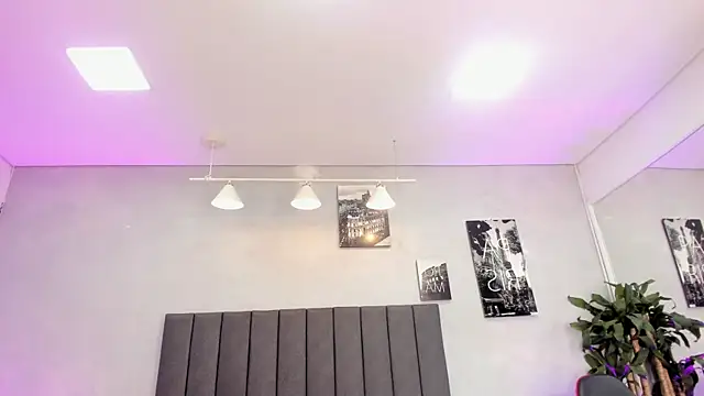 violet_and_myers's cam snapshot