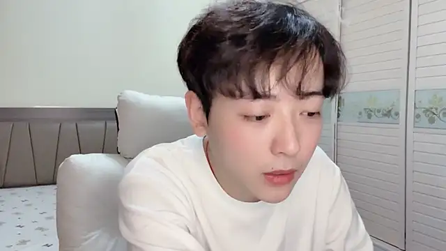 xiaoxiao1025 live sex cam