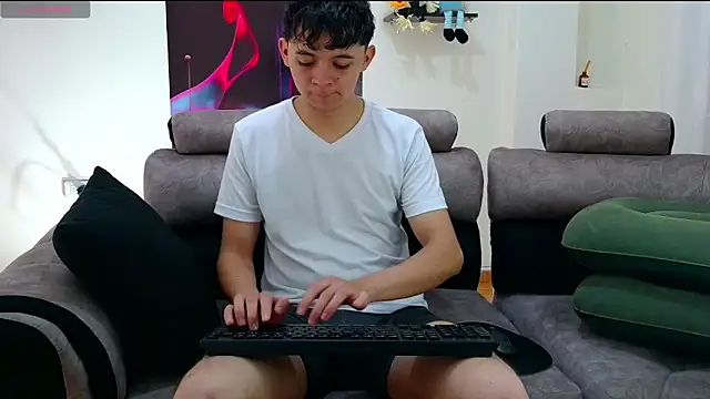 bluewolf247 live sex cam