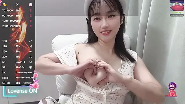 Honeysexy-1's cam snapshot