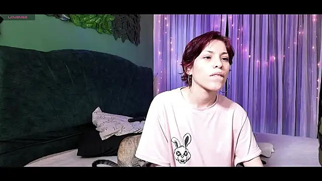 YaraLeon's cam snapshot