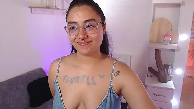 _Kim__M's cam snapshot