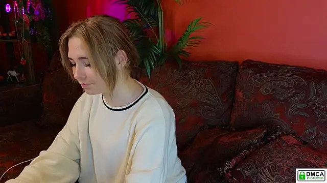 Inessa_Holiday's cam snapshot