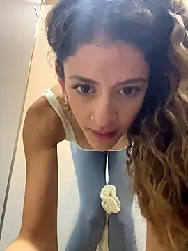 alana15 live sex cam