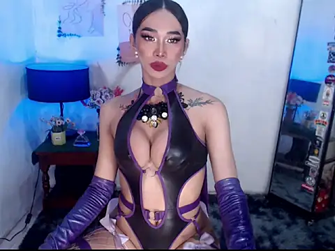 SexyhotasianKendra live sex cam