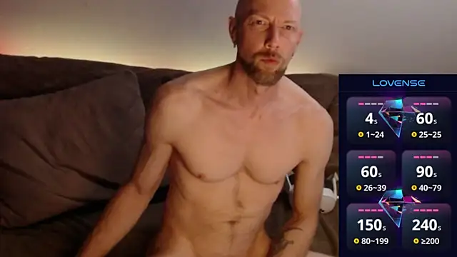 MaxRouger's cam snapshot