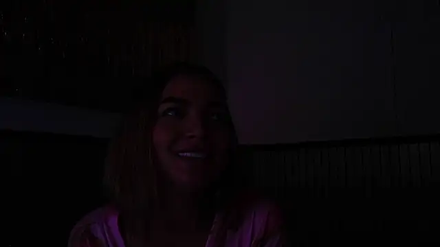 Sammy_Lovee's cam snapshot