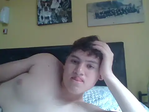 Myboy0020 live sex cam