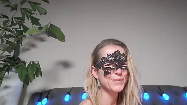 ShaiyaShy's cam snapshot