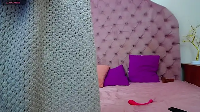 Leslie_passion's cam snapshot