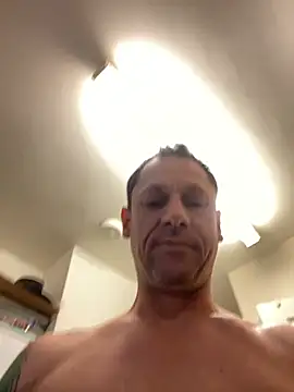 Yourhotboy_42's cam snapshot