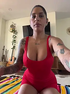 charlotte_stevenss_'s cam snapshot