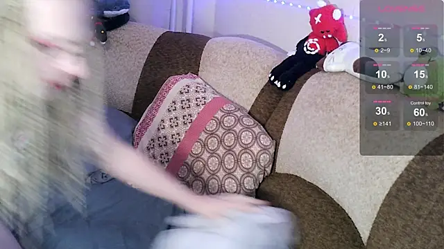 LeoGuessMe's cam snapshot