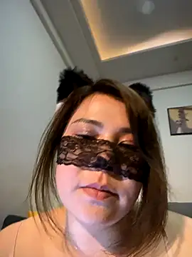 Diana8899 live sex cam