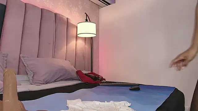 HallyBans live sex cam