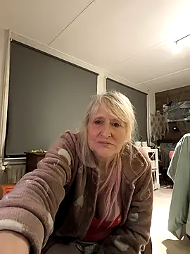 SexyMilfTascha's cam snapshot