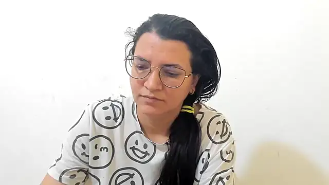 MARILYN_GARCIA's cam snapshot