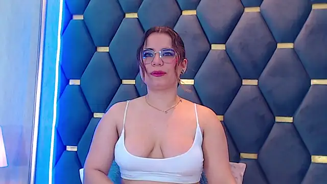 ThaniaJones's cam snapshot