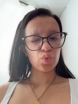 Soy_Sara7's cam snapshot