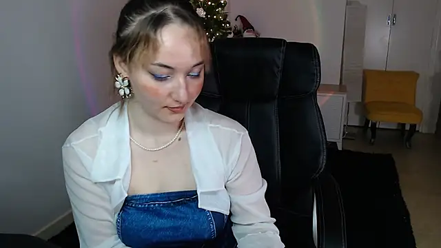 Crystal-dreamt live sex cam